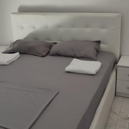 Golem Apartment المظهر الخارجي الصورة