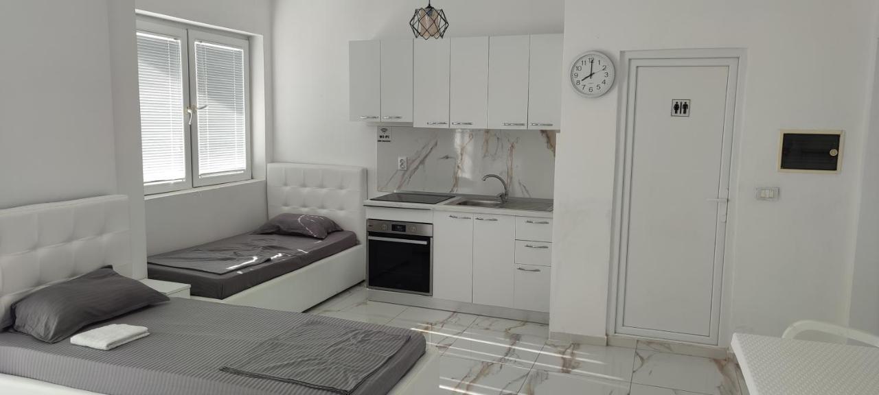 Golem Apartment المظهر الخارجي الصورة
