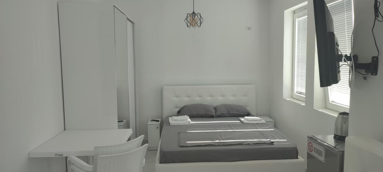 Golem Apartment المظهر الخارجي الصورة