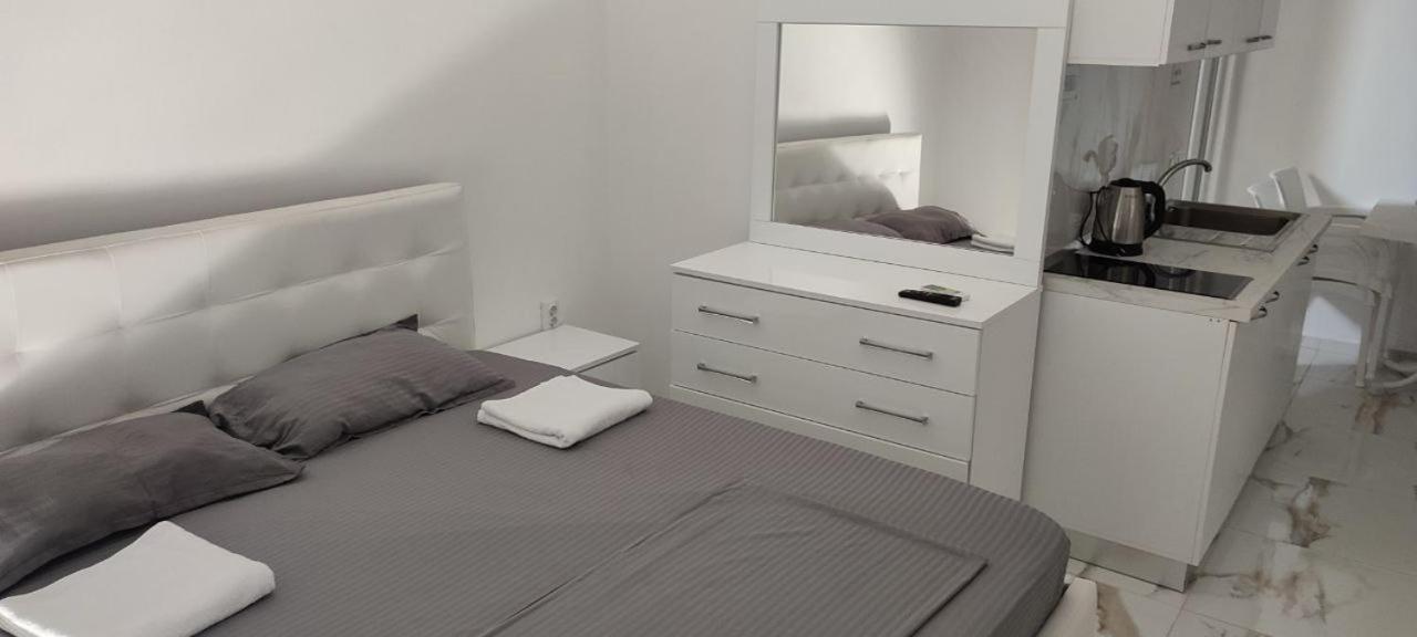 Golem Apartment المظهر الخارجي الصورة