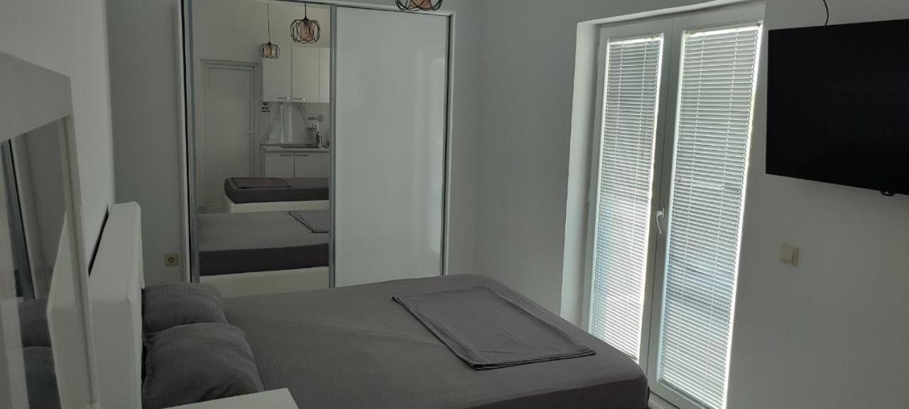 Golem Apartment المظهر الخارجي الصورة