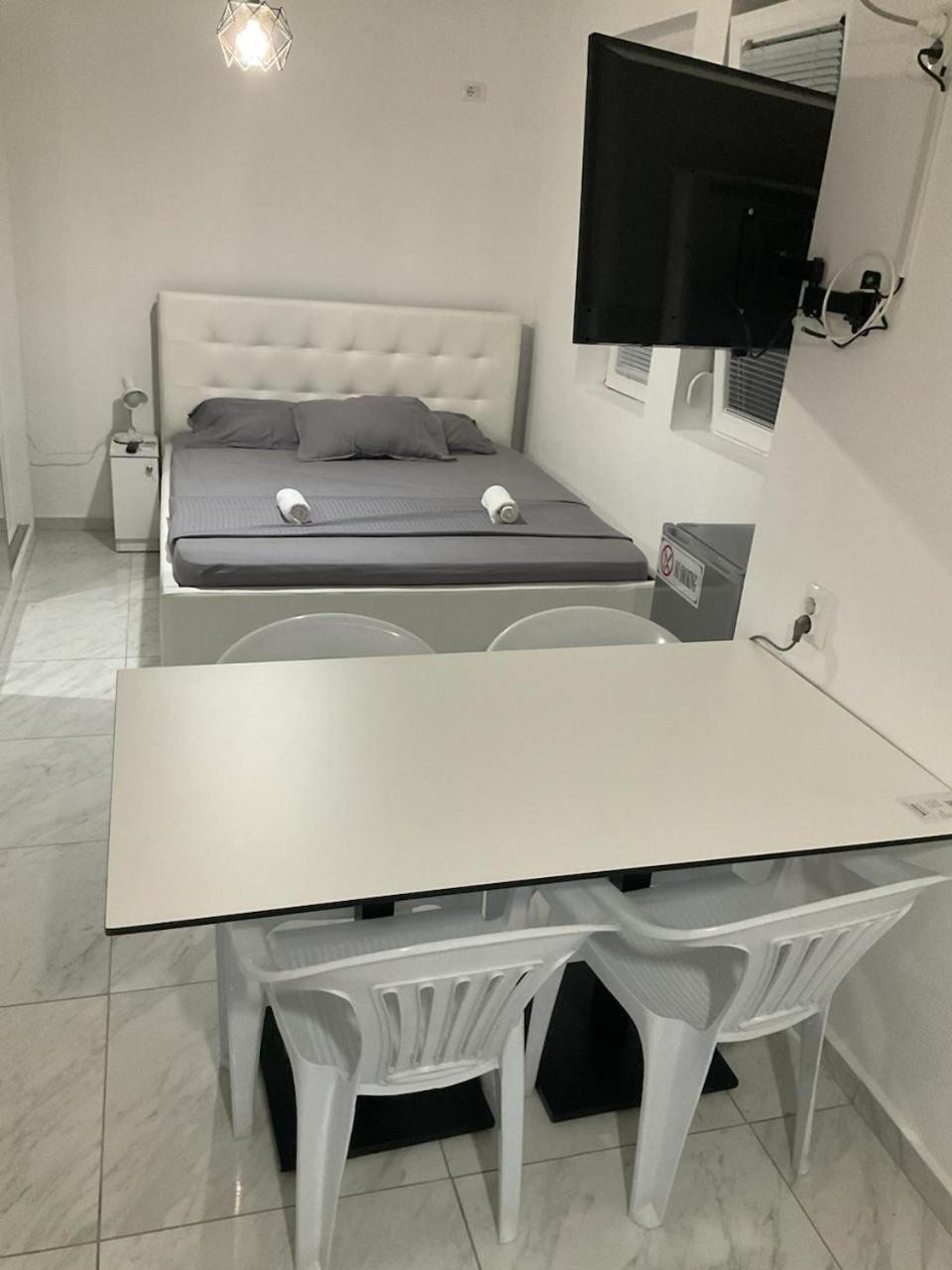 Golem Apartment المظهر الخارجي الصورة